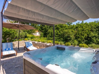 Holiday house Four-bedroom house with terrace Risika, Krk K-23314 - Outdoor photo 8