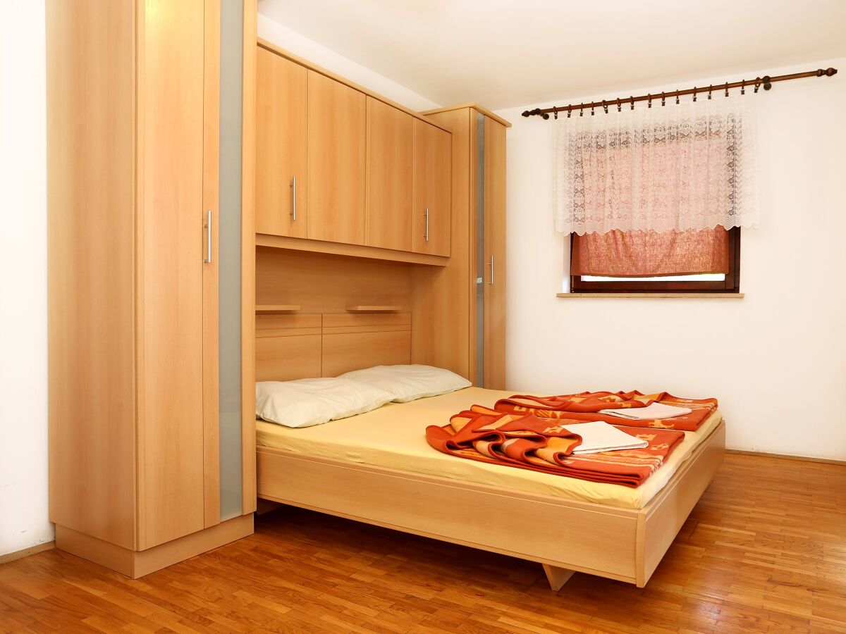 Holiday room near beach Trpanj, Pelješac S-258-b