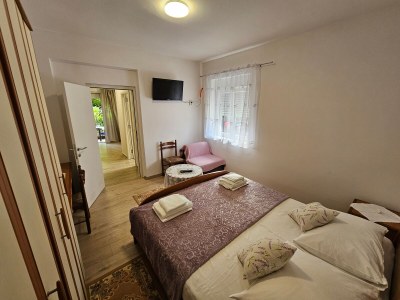 Apartment One bedroom apartment with terrace Mundanije, Rab A-23315-a - Outdoor photo 6