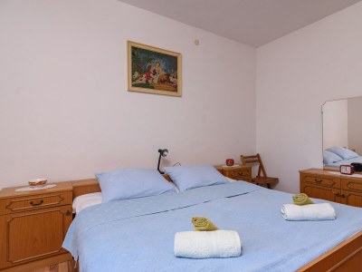 Apartment Three bedroom apartment with terrace and sea view Marina, Trogir A-23353-a - Outdoor photo 15