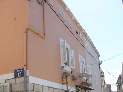 Apartment One bedroom apartment with terrace Vela Luka, Korčula A-23424-a - Outdoor photo 2