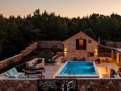 Holiday house Three bedroom house with terrace Basina, Hvar K-23475 - Outdoor photo 2