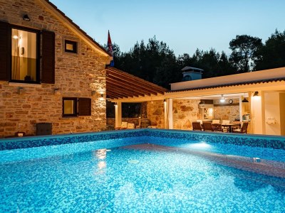 Holiday house Three bedroom house with terrace Basina, Hvar K-23475 - Outdoor photo 7