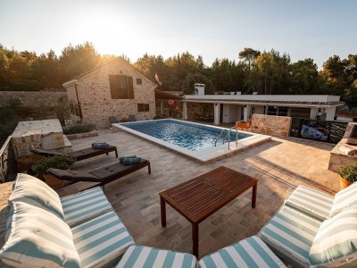 Holiday house Three bedroom house with terrace Basina, Hvar K-23475 - Outdoor photo 9