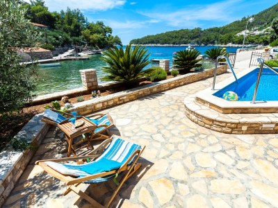 Holiday house Comfortable and spacious house near beach Gršćica, Korčula K-23487 - Outdoor photo 9
