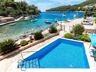 Holiday house Comfortable and spacious house near beach Gršćica, Korčula K-23487 - Outdoor photo 10