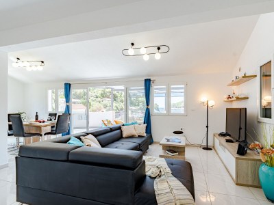 Holiday house Comfortable and spacious house near beach Gršćica, Korčula K-23487 - Outdoor photo 20