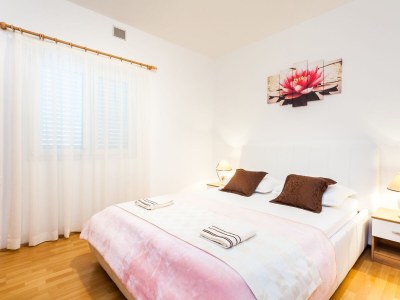 Holiday house Comfortable and spacious house near beach Gršćica, Korčula K-23487 - Outdoor photo 36