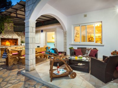 Holiday house Comfortable and spacious house near beach Gršćica, Korčula K-23487 - Outdoor photo 50