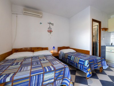 Apartment Studio flat with terrace Sućuraj, Hvar AS-6852-e - Outdoor photo 31