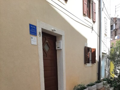 Apartment Studio flat with air-conditioning Cres AS-13312-a - Outdoor photo 2