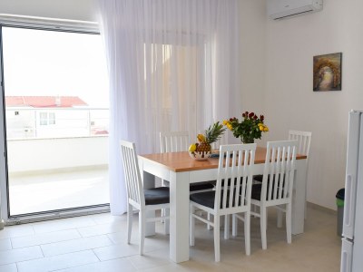 Apartment Three bedroom apartment with terrace and sea view Makarska A-19795-d - Outdoor photo 10