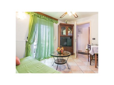 Apartment Two bedroom apartment with terrace Fratrici, Umag A-14384-a - Outdoor photo 13