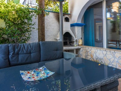 Apartment Two bedroom apartment with terrace Banjole, Pula A-14391-a - Outdoor photo 29