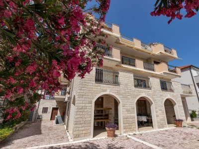 Holiday room with balcony and sea view Duće, Omiš S-10303-e - Outdoor photo 3