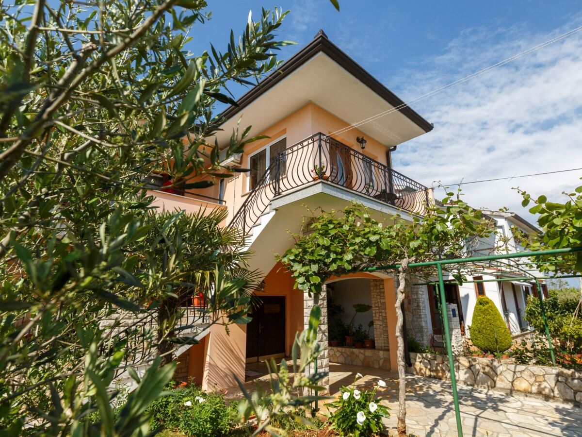 Apartment Three bedroom apartment with terrace Rovinj A-14153-a - Outdoor photo 5