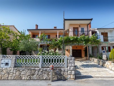 Apartment Three bedroom apartment with terrace Rovinj A-14153-a - Outdoor photo 7