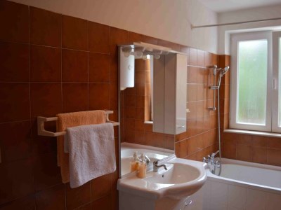 Apartment Two bedroom apartment with terrace Punat, Krk A-16307-b - Outdoor photo 19