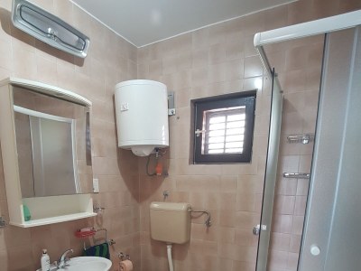 Apartment Two bedroom apartment with terrace and sea view Marina, Trogir A-14191-a - Outdoor photo 18