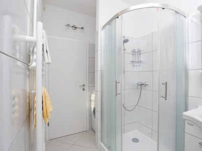 Apartment Two bedroom apartment with terrace and sea view Duće, Omiš A-16406-a - Outdoor photo 30