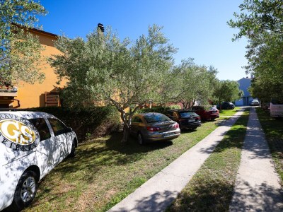 Apartment Two bedroom apartment with balcony Bibinje, Zadar A-14280-a - Outdoor photo 4