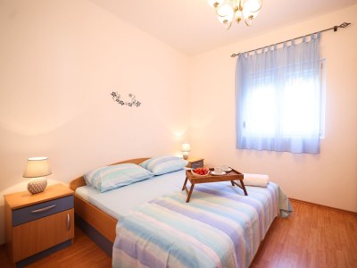 Apartment Two bedroom apartment with balcony Bibinje, Zadar A-14280-a - Outdoor photo 9