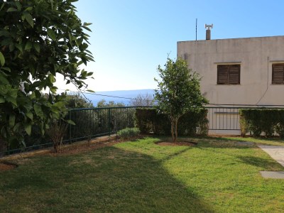 Apartment Two bedroom apartment with terrace and sea view Duće, Omiš A-16406-b - Outdoor photo 7