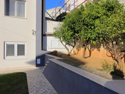 Apartment Two bedroom apartment with terrace and sea view Duće, Omiš A-16406-b - Outdoor photo 10