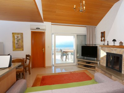 Apartment Two bedroom apartment with terrace and sea view Duće, Omiš A-16406-b - Outdoor photo 17