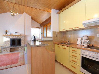 Apartment Two bedroom apartment with terrace and sea view Duće, Omiš A-16406-b - Outdoor photo 22