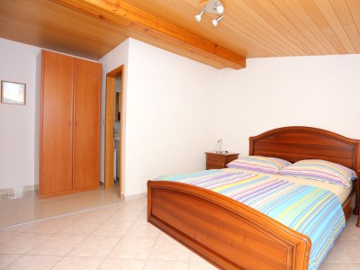 Apartment Two bedroom apartment with terrace and sea view Duće, Omiš A-16406-b - Outdoor photo 24