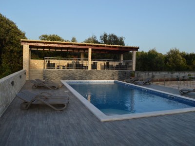 Apartment Two bedroom apartment with balcony and sea view Cove Ljubljeva, Trogir A-14314-d - Outdoor photo 6