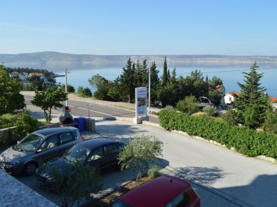 Apartment Studio flat with balcony and sea view Starigrad, Paklenica AS-16421-a - Outdoor photo 11