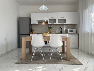 Apartment Two bedroom apartment near beach Vinišće, Trogir A-16485-a - Outdoor photo 11