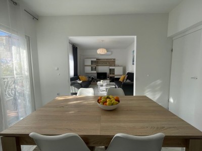 Apartment Two bedroom apartment near beach Vinišće, Trogir A-16485-a - Outdoor photo 12