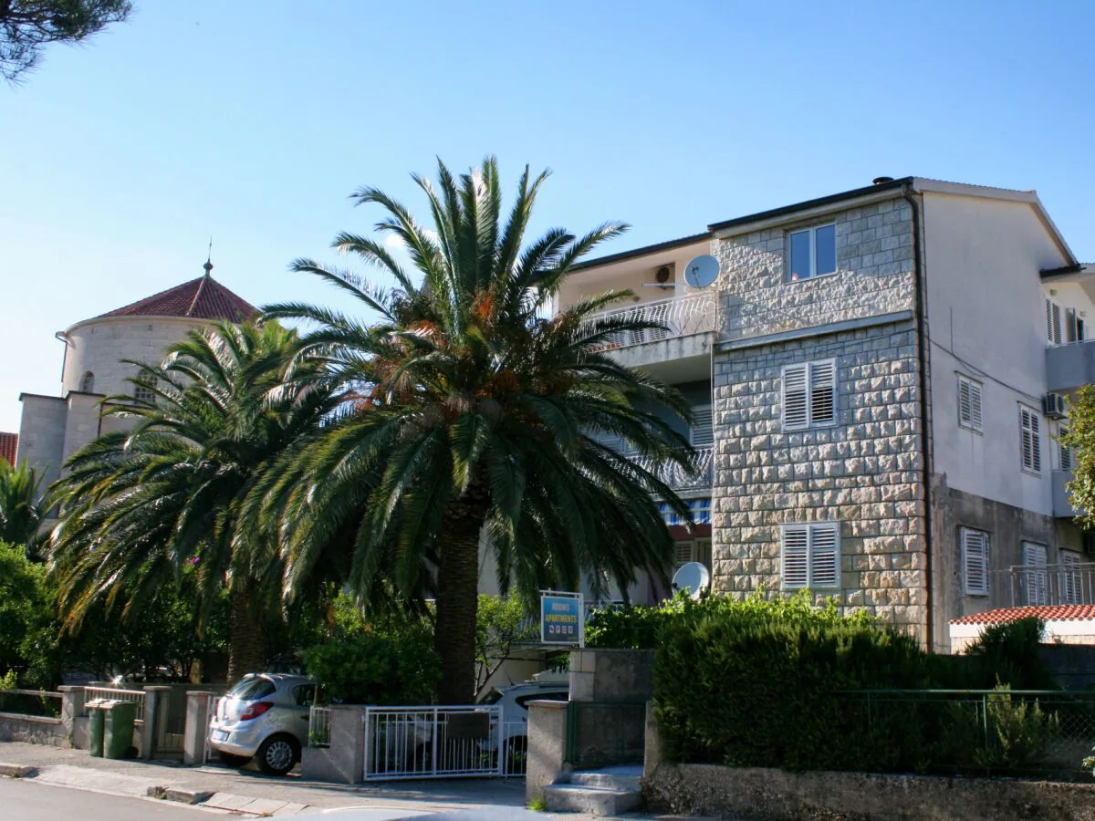 Apartment Studio flat with balcony Makarska AS-16521-a