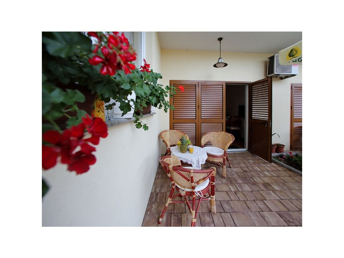 Apartment One bedroom apartment with terrace Sukošan, Zadar A-16641-c