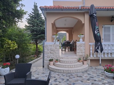 Apartment Two bedroom apartment with terrace and sea view Supetarska Draga - Donja, Rab A-14425-d - Outdoor photo 18