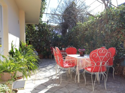 Apartment Two bedroom apartment with balcony and sea view Supetar, Brač A-16656-b - Outdoor photo 6