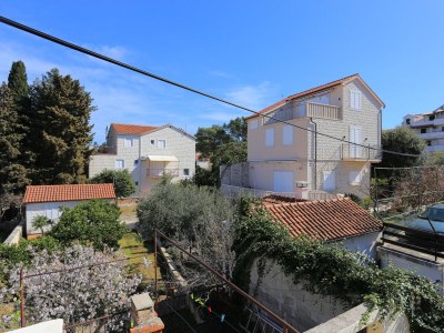 Apartment Two bedroom apartment with balcony and sea view Supetar, Brač A-16656-b - Outdoor photo 26