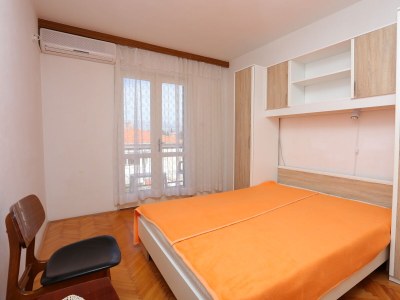 Apartment Two bedroom apartment with balcony and sea view Supetar, Brač A-16656-c - Outdoor photo 13