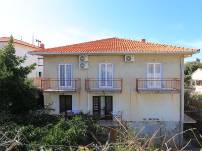 Apartment Two bedroom apartment with balcony and sea view Supetar, Brač A-16656-c - Outdoor photo 28