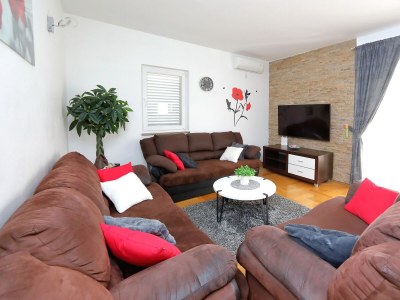 Apartment Apartments with parking space Bibinje, Zadar - 14436 - Outdoor photo 2