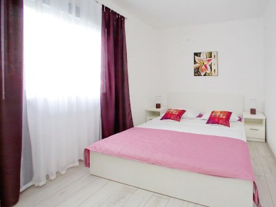 Apartment Two bedroom apartment with terrace Bibinje, Zadar A-14436-b - Outdoor photo 8