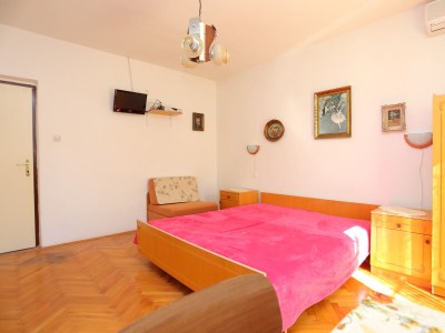 Apartment Studio flat with balcony Supetar, Brač AS-16656-a - Outdoor photo 12