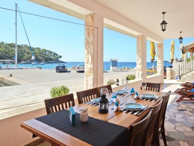 Apartment Two bedroom apartment near beach Prižba, Korčula A-14499-a - Outdoor photo 9