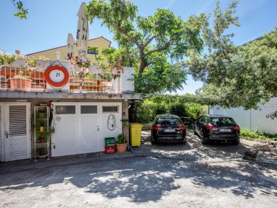Apartment One bedroom apartment with terrace and sea view Barbat, Rab A-16723-b - Outdoor photo 10