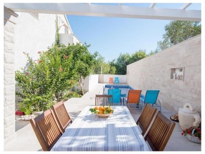 Apartment One bedroom apartment with terrace Supetar, Brač A-16774-a - Outdoor photo 6