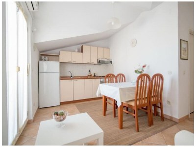 Apartment Two bedroom apartment with terrace and sea view Supetar, Brač A-16774-b - Outdoor photo 17