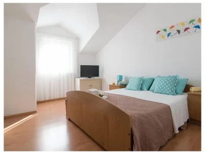 Apartment Two bedroom apartment with terrace and sea view Supetar, Brač A-16774-b - Outdoor photo 25